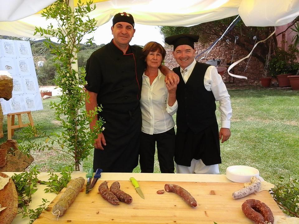 Hotel Ristorante La Tana Di Li Mazzoni Trinità dʼAgultu Extérieur photo